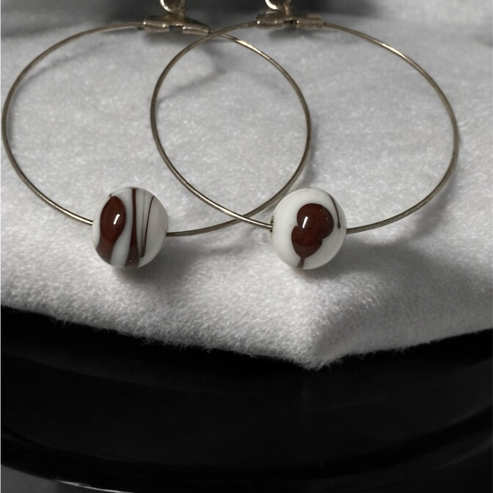 Elegant Gold and Brown Hoop Earrings